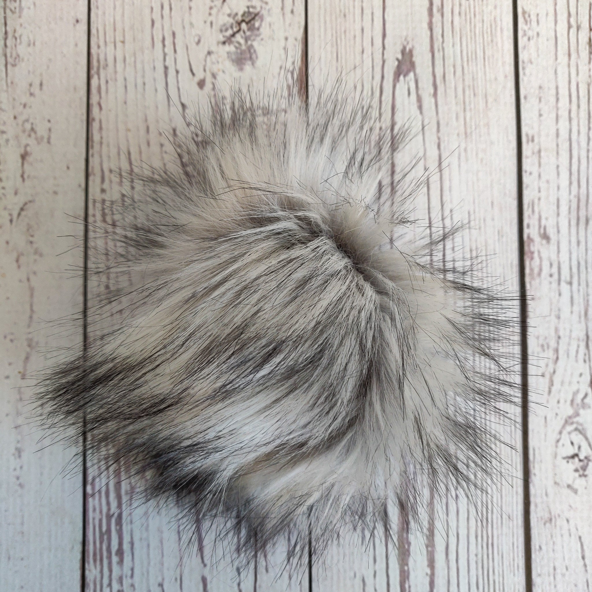 Faux Fur PomPoms - Yarn Love Pom Pom